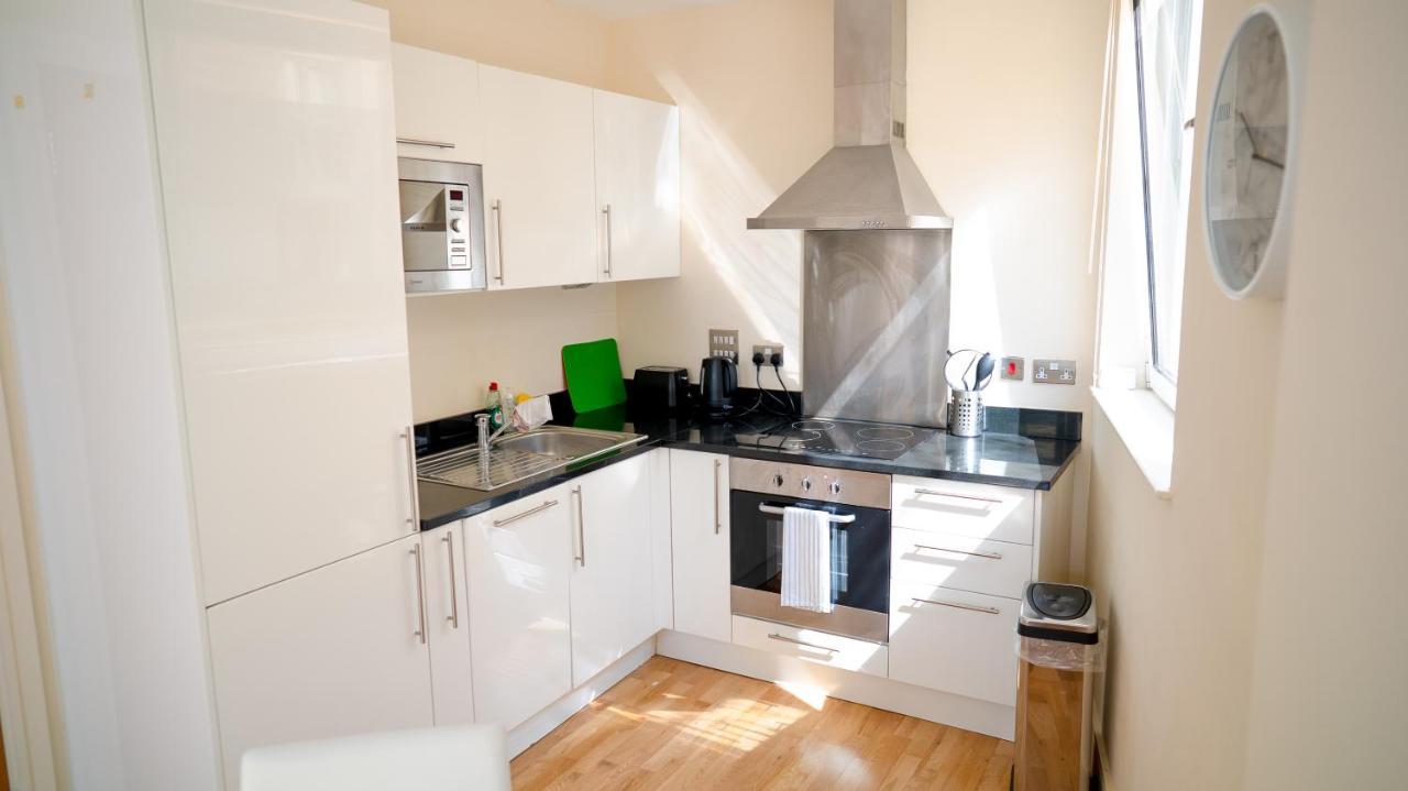 Comfy Spacious Apartment In Canary Wharf Londres Exterior foto